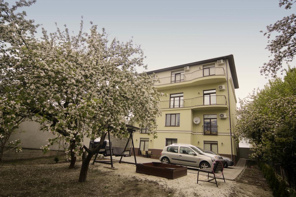 Potocki Apartments Liov Exterior foto